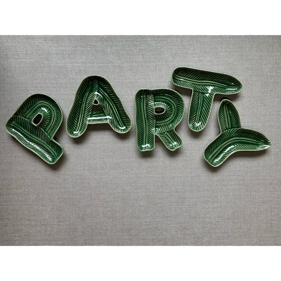 LILLIAN VERNON Leaf Palm Party Decor Hors D’oeuvres Plates Ceramic Plates Green - Picture 1 of 7